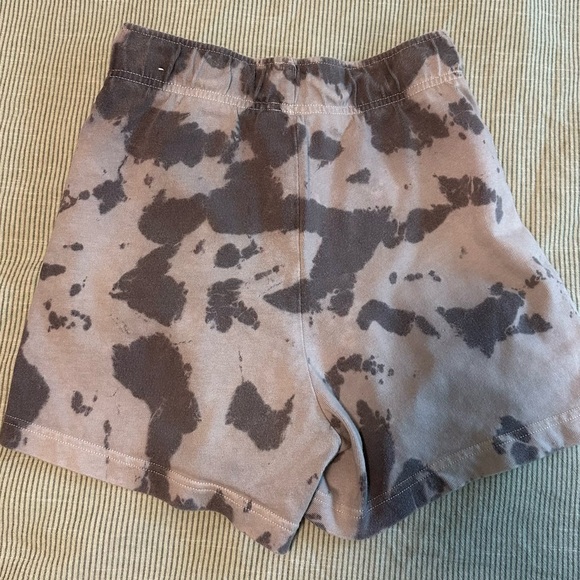 Nike High Waisted Tie Dye Soft Sweat Shorts XS - Picture 2 of 4